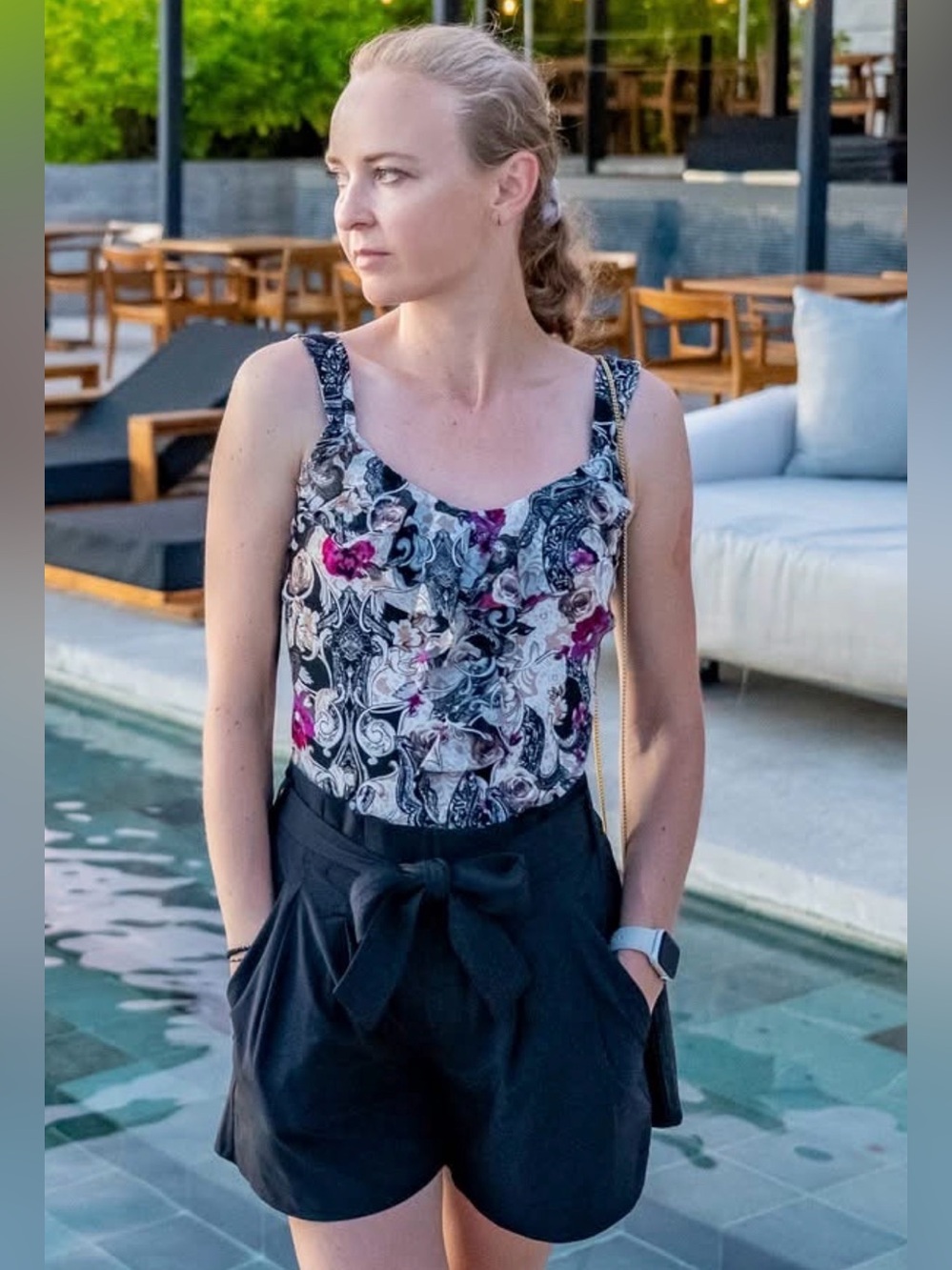 WHBM Ruffle Sleeveless Tank Blouse Top